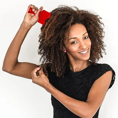 מסרק לשיער מתולתל/מקורזל מפלסטיק קשיח