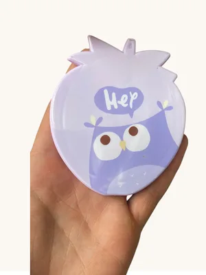 מראת כיס ומסרק מתקפל לילדים בצורת תפוח – הסט המושלם לכל תיק!