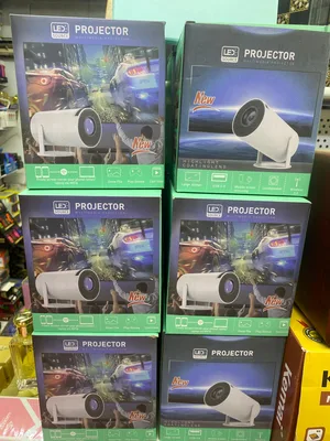 מקרן חכם נייד – חווית קולנוע עוצמתית ב-4K אצלכם בכף היד