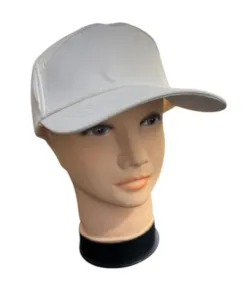 כובע מצחייה ספורטיבי שחור/לבן מבד ניילון איכותי , עמיד ומתייבש במהירות