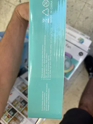 מאוורר שולחני נייד ונטען עם תאורת לילה RGB מחליפת צבעים
