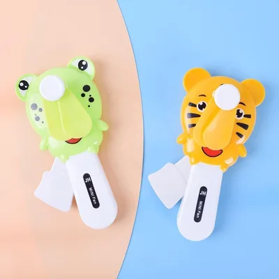 מאוורר ידני לילדים ללא סוללות צעצוע נייד קטן בעיצוב חיות חמודות