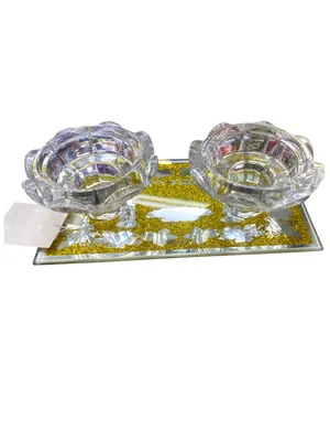 זוג פמוטי קריסטל יוקרתיים "שבת ויום טוב" – עיצוב מחובר בשיבוץ אבנים מנצנצות