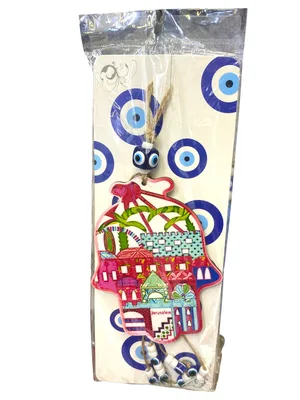 חמסה מעץ לתלייה נגד עין הרע – צבעוני עם חרוזי עין כחולה